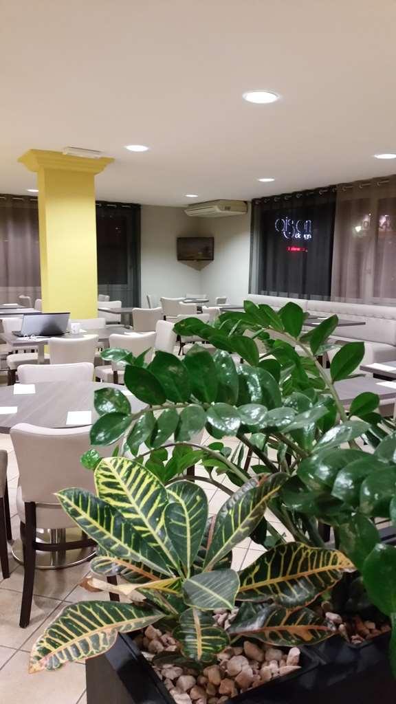 The Originals City, Hotel L'Hippocampe, Sete Balaruc-Le-Vieux Restaurant photo
